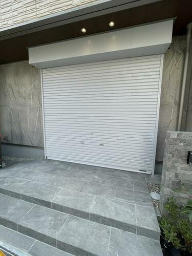 大阪府大阪市天王寺区大道１丁目