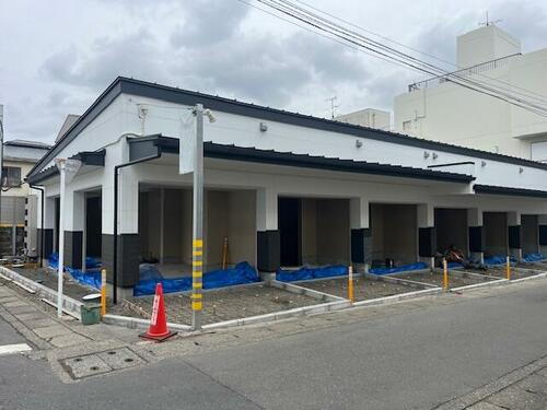 神奈川県鎌倉市小町２丁目