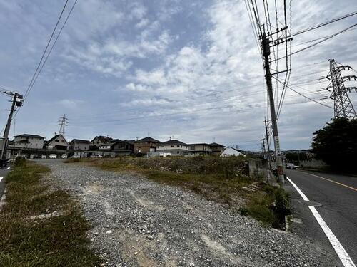 福岡県遠賀郡岡垣町鍋田１丁目
