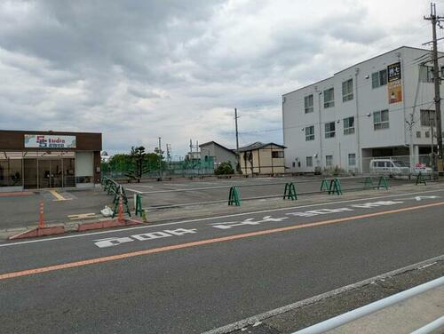 奈良県生駒郡斑鳩町龍田南１丁目