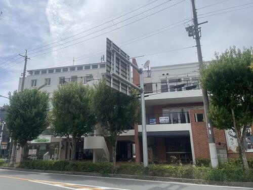 兵庫県神戸市北区有野中町１丁目