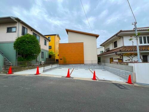 神奈川県横須賀市深田台