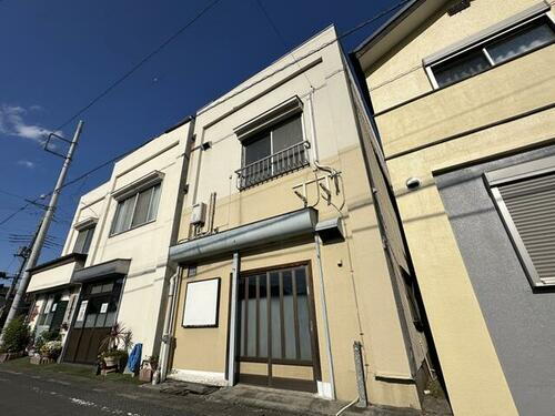 緑町貸店舗