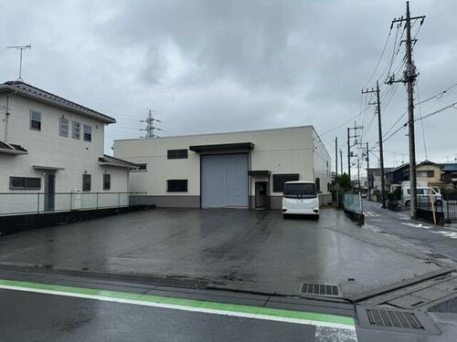 三橋６丁目貸倉庫