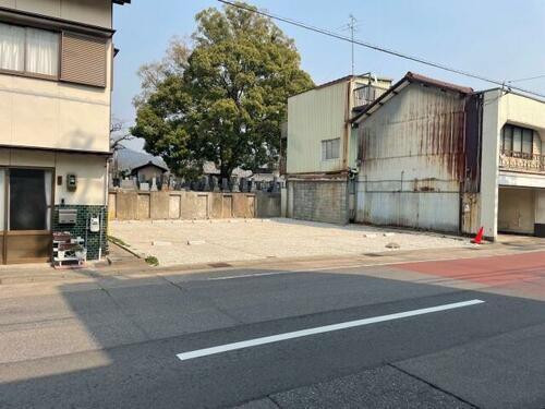 山本駐車場
