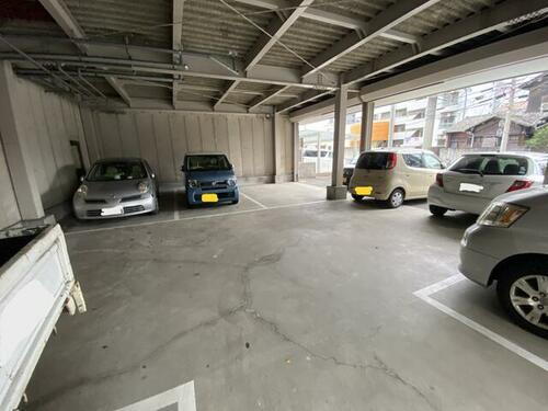 ＳＡＳ小芝駐車場