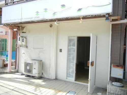 兵庫県川西市中央町