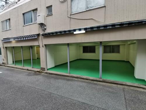 大阪府大阪市福島区福島８丁目