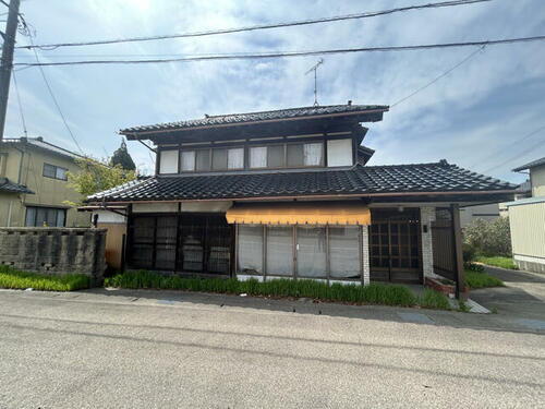 富山県南砺市岩武新