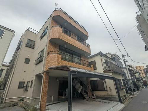 吉田ハイツ車場