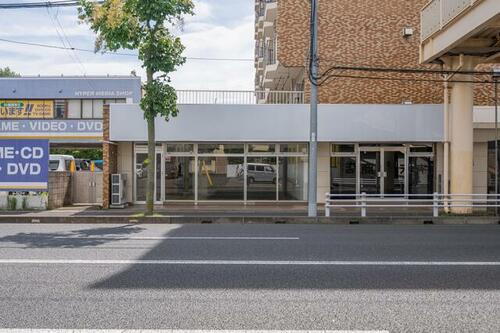 末広街道沿１階路面店舗