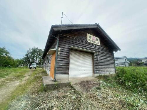 Ｙガレージ　七尾市矢田