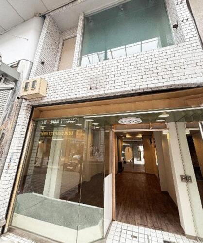 大阪府堺市堺区中瓦町１丁