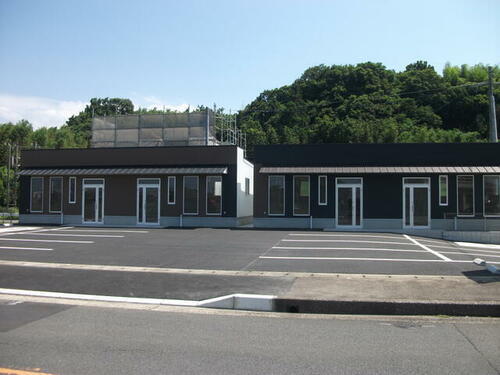 横塚貸事務所（西側Ａ．Ｂ）