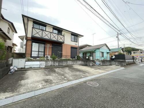 グローリー湘南駐車場