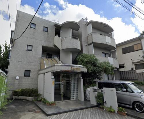 東京都世田谷区代田５丁目