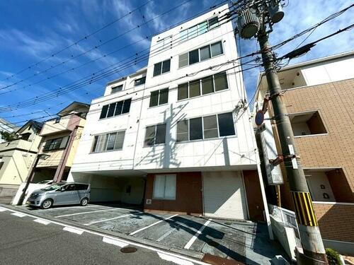 １階　事務所・店舗　美容サロン・塾など　約１３坪　ＥＶ