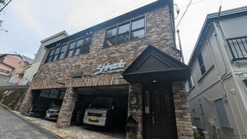 東京都多摩市聖ヶ丘３丁目