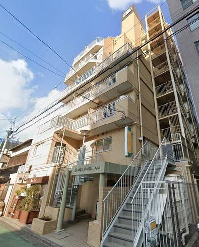 東京都三鷹市下連雀３丁目