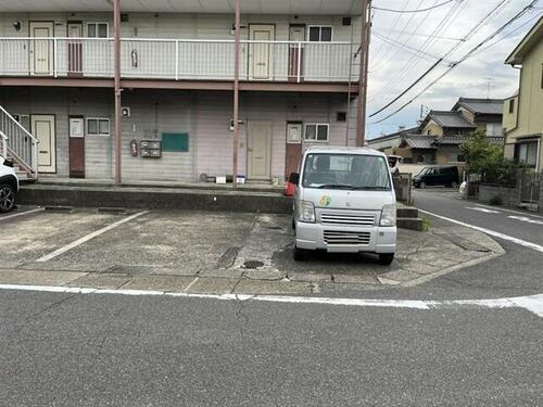 ＦＫ吉津４丁目１６０４駐車場