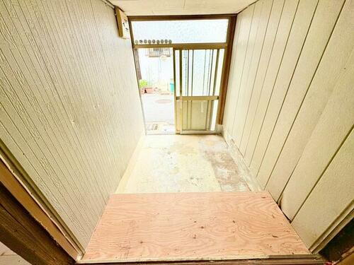 兵庫県尼崎市西長洲町１丁目