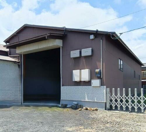 愛媛県西条市小松町新屋敷