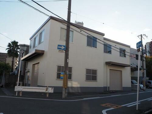 大阪府吹田市穂波町