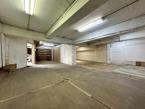 上野丘１丁目倉庫