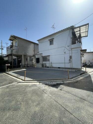 八田北町徳弘ガレージ