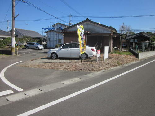 木花駅前駐車場
