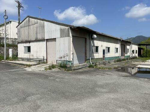 佐賀県神埼郡吉野ヶ里町大曲