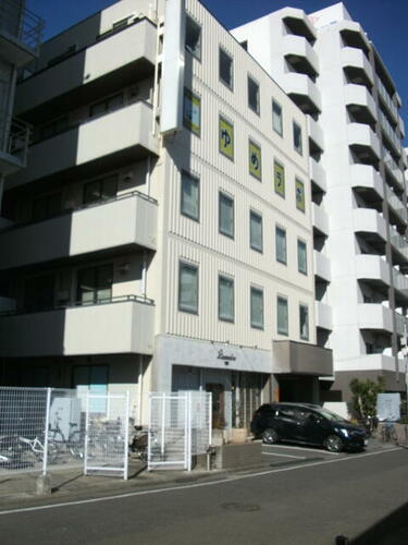 湘南三和トラストビル