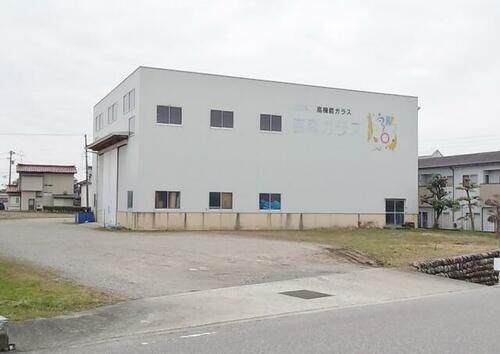 富山県魚津市三田