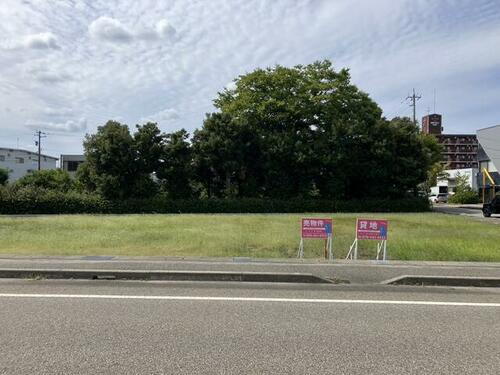 富山県高岡市出来田