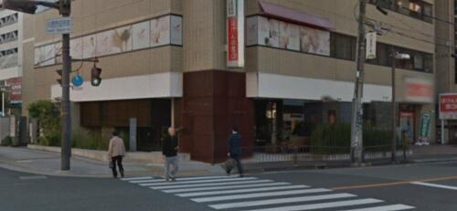 兵庫県川西市中央町