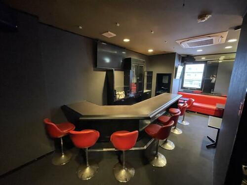 ウィステリアビル