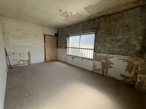 長崎県東彼杵郡川棚町栄町