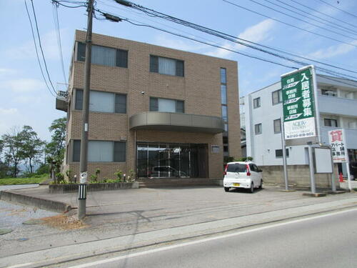 中込中央ビル２階オフィス