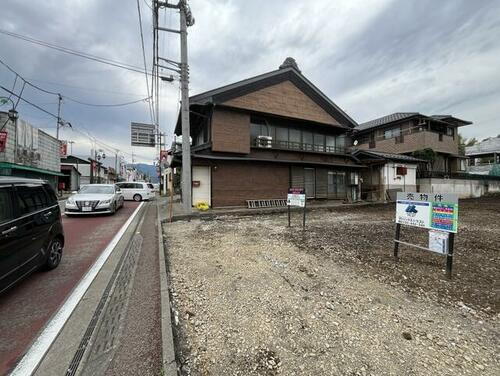 山梨県上野原市上野原