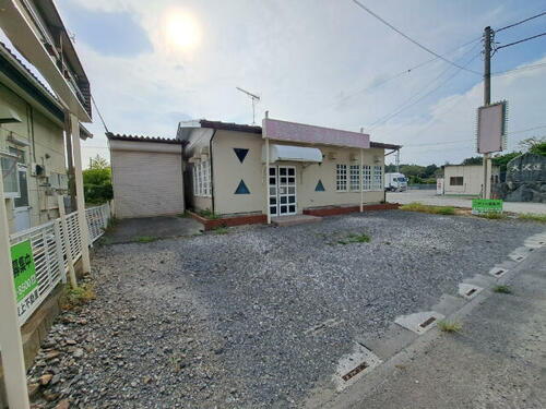 埼玉県比企郡滑川町大字月輪