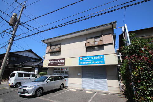 福岡県北九州市小倉南区中曽根１丁目