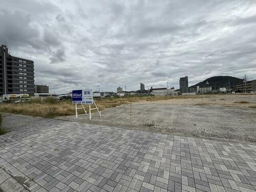 香川県綾歌郡宇多津町浜一番丁