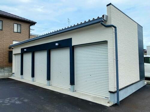 ＧＡＲＡＧＥ　ＨＯＵＳＥ　２０２Ⅱ