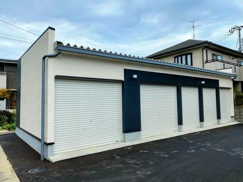 ＧＡＲＡＧＥ　ＨＯＵＳＥ　２０２Ⅱ