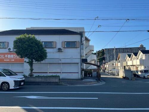 兵庫県明石市朝霧町２丁目