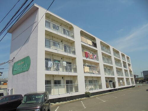 アーバンイースト　月極駐車場