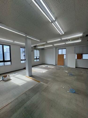 愛知県名古屋市熱田区白鳥２丁目