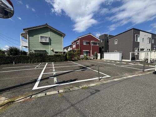 逢谷内５丁目駐車場