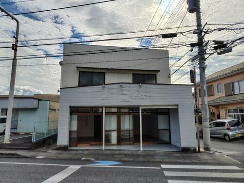 酒折２丁目店舗