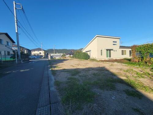 山梨県甲斐市中下条